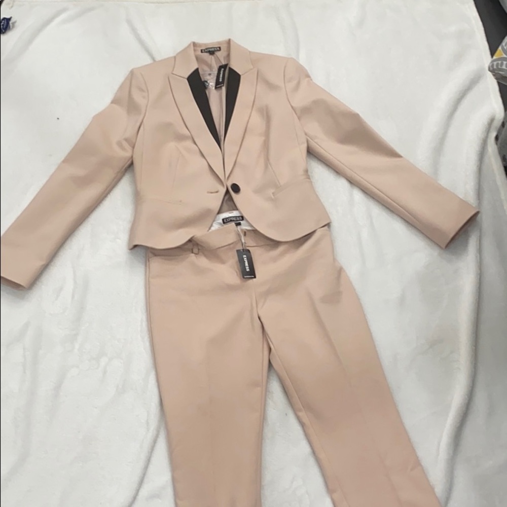 Mauve Suit